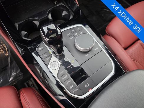 Used 2024 BMW X4 xDrive30i w/ M Sport Package AWD/4WD image 23