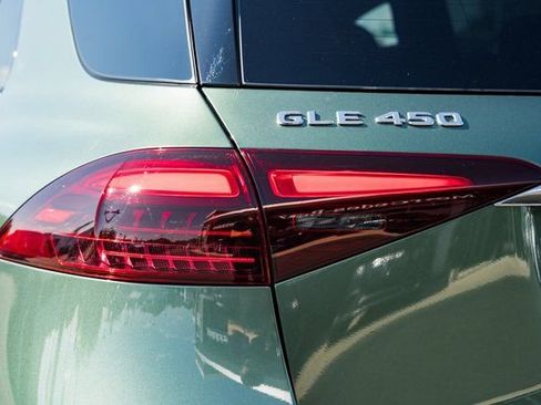 New 2026 Mercedes-Benz GLE 450 4MATIC image 7
