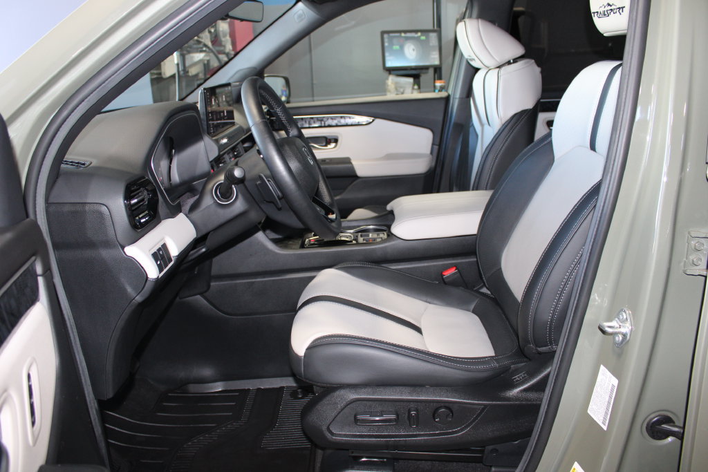 Used 2026 Honda Passport TrailSport Elite image 8