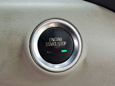 Used 2022 GMC Terrain Denali image 17