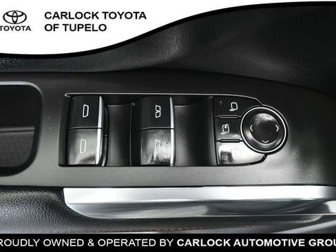 Used 2025 Chevrolet Traverse RS w/ LPO, Cargo Package FWD image 30
