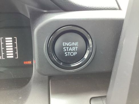 Certified 2025 Toyota Tacoma SR5 w/ SR5 Upgrade Package image 20