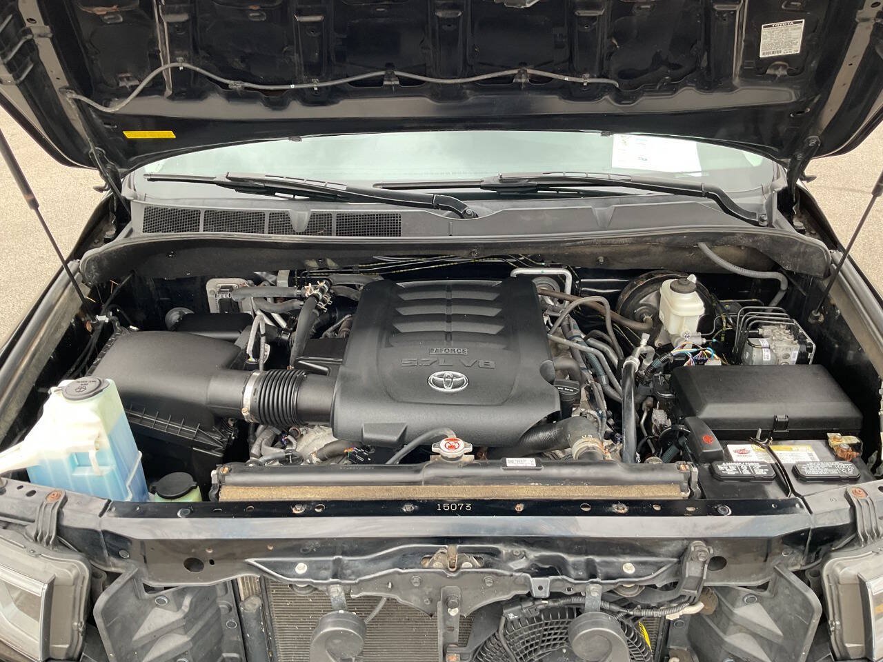 Used 2018 Toyota Sequoia Limited w/ Safety & Convenience Package AWD/4WD image 72