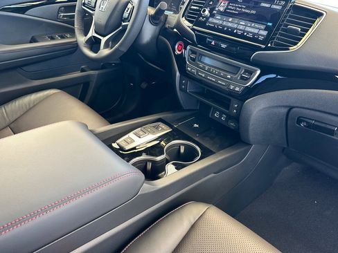 New 2026 Honda Ridgeline Black Edition image 17