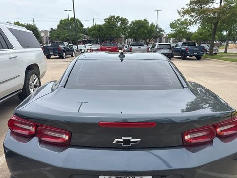 Used 2020 Chevrolet Camaro LT RWD image 10