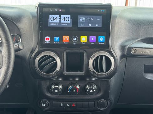 Used 2013 Jeep Wrangler Unlimited Sport w/ Mopar Black Appearance Group image 20