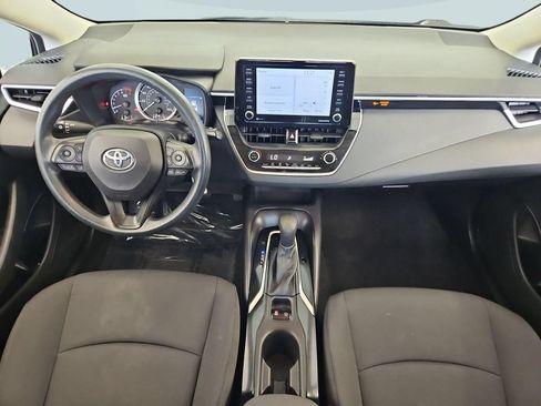 Used 2022 Toyota Corolla LE FWD image 22