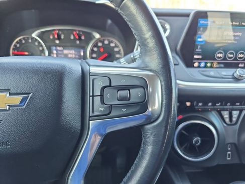 Used 2020 Chevrolet Blazer LT image 18