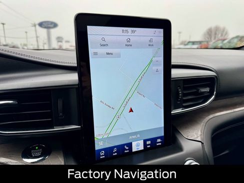 Certified 2020 Ford Explorer Platinum w/ Premium Technology Package image 27