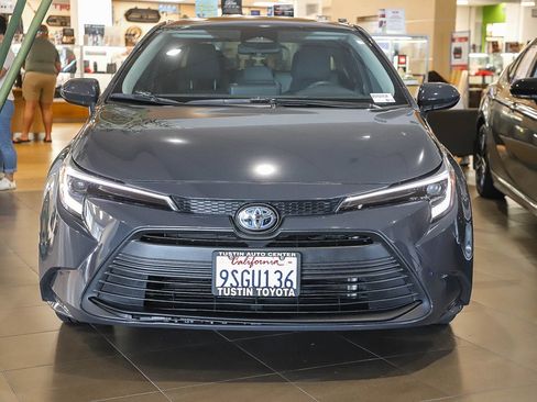 Certified 2025 Toyota Corolla LE w/ LE Premium Package FWD image 2