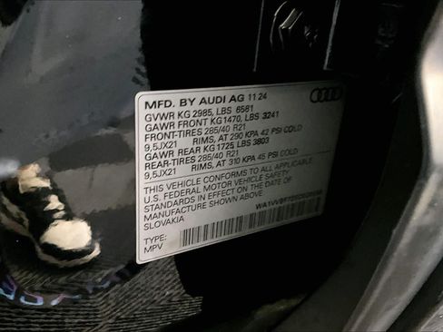 Used 2025 Audi Q7 3.0T Prestige AWD/4WD image 34