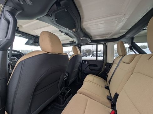 New 2026 Jeep Wrangler Willys AWD/4WD image 17