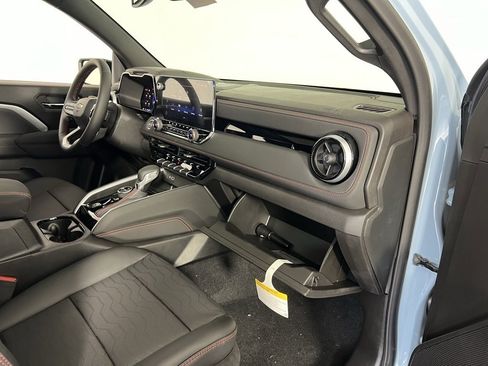 New 2025 Chevrolet Colorado Z71 w/ Technology Package image 30