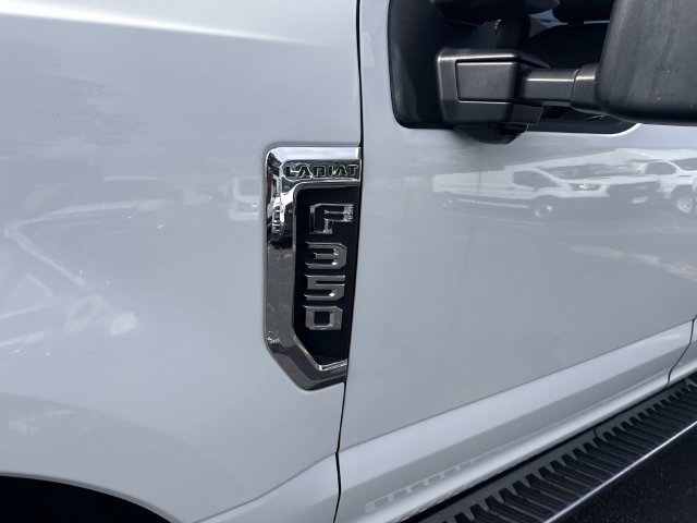 Used 2020 Ford F350 Lariat w/ Lariat Value Package AWD/4WD image 12