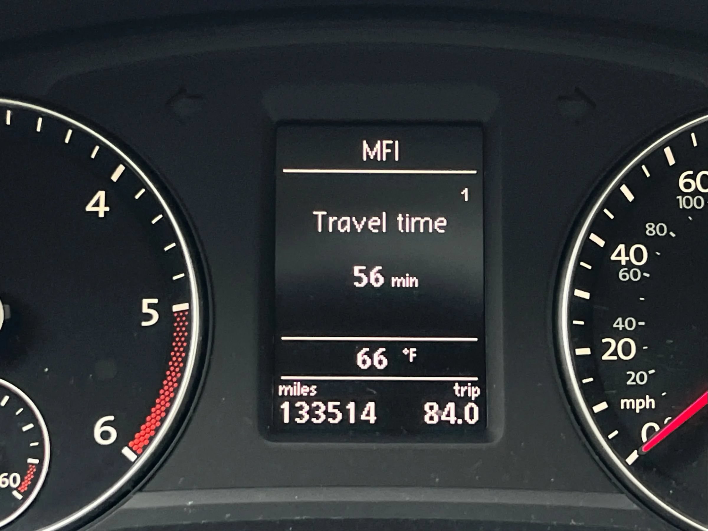 Used 2012 Volkswagen Passat TDI SE FWD image 13