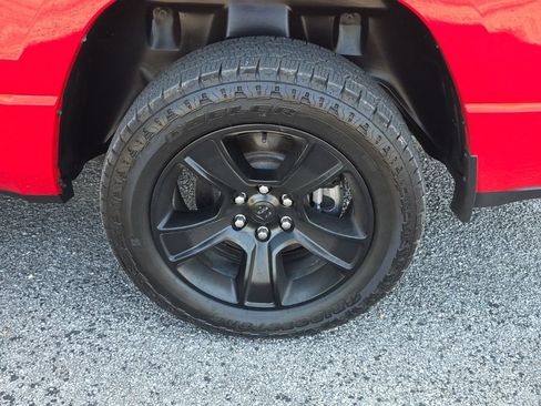 Used 2021 RAM 1500 Big Horn AWD/4WD image 42