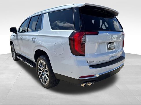 New 2026 GMC Yukon Denali image 8