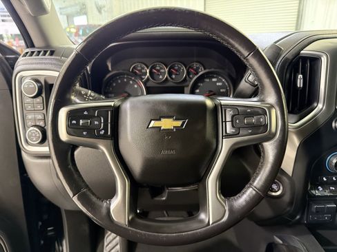 Used 2021 Chevrolet Silverado 1500 LTZ w/ Z71 Off-Road Package image 13