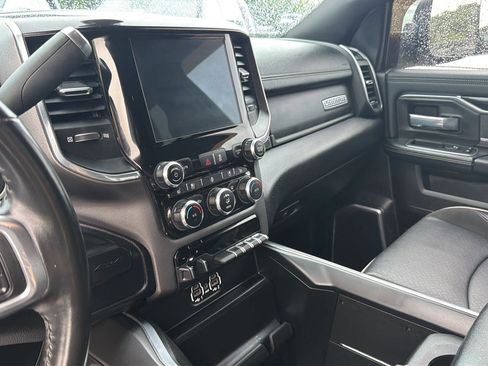 Used 2022 RAM 2500 Laramie w/ Night Edition AWD/4WD image 16