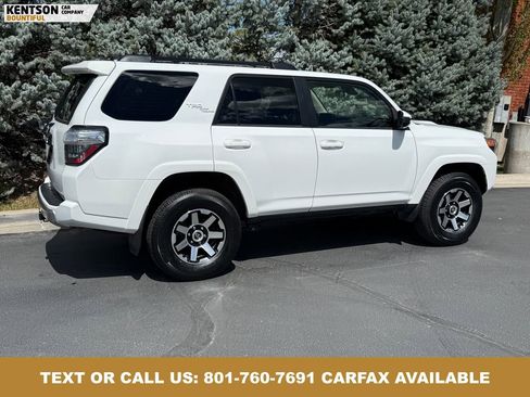 Used 2024 Toyota 4Runner TRD Off-Road AWD/4WD image 9