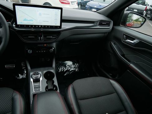 Used 2023 Ford Escape ST-Line w/ Tech Pack #1 AWD/4WD image 15