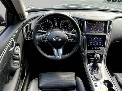 Used 2018 INFINITI Q50 Sport AWD/4WD image 8
