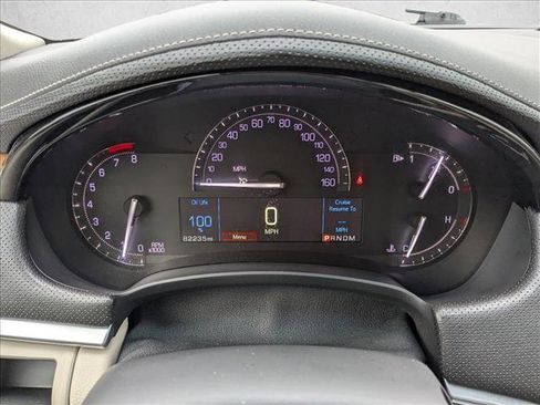 Used 2019 Cadillac XTS Luxury image 11