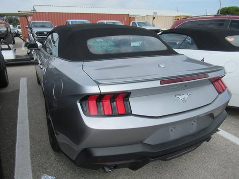 Certified 2024 Ford Mustang Premium image 4