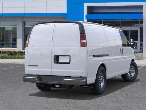 New 2026 Chevrolet Express 2500 w/ Driver Convenience Package RWD image 36