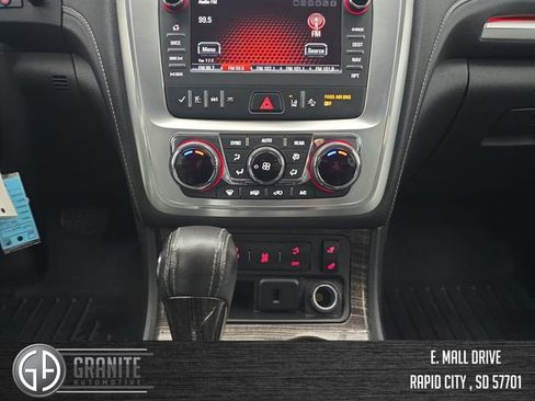 Used 2017 GMC Acadia Limited SLT image 18