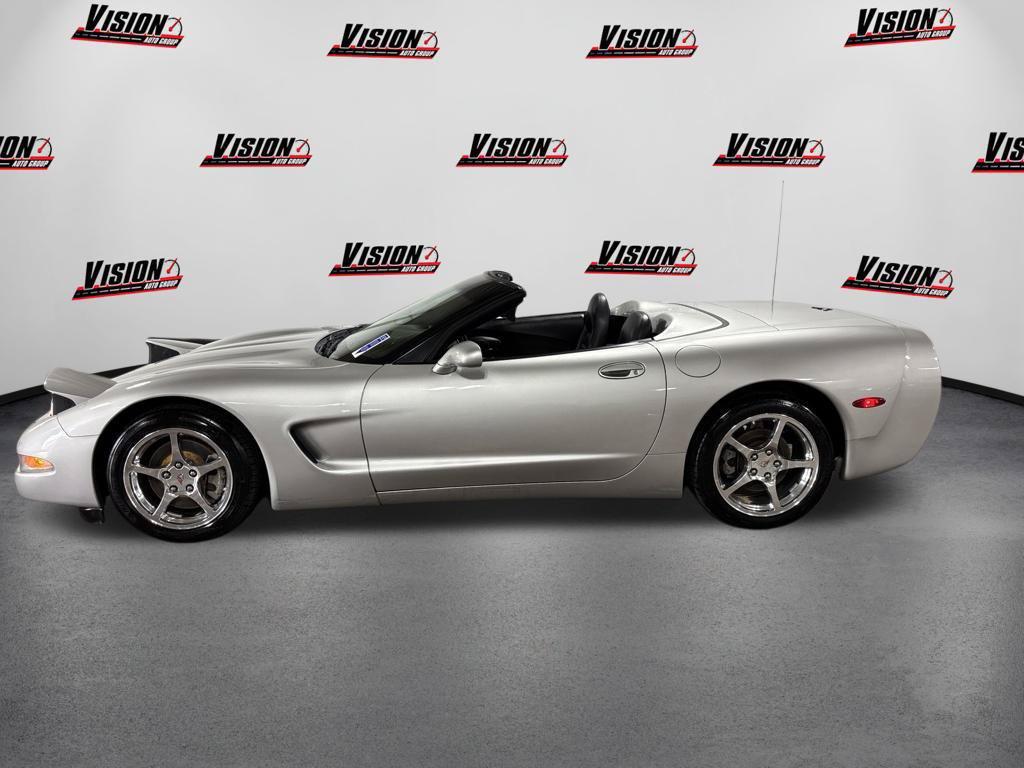 Used 2004 Chevrolet Corvette Convertible w/ Preferred Equipment Group RWD image 8