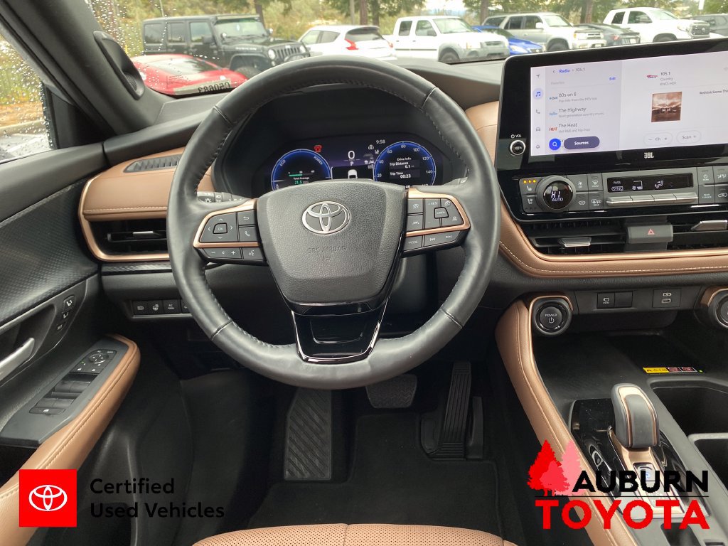 Certified 2025 Toyota Grand Highlander AWD Hybrid image 14