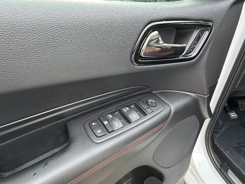 Used 2025 Dodge Durango GT AWD/4WD image 15