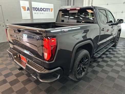Used 2026 GMC Sierra 1500 Elevation w/ Elevation Premium Package AWD/4WD image 9