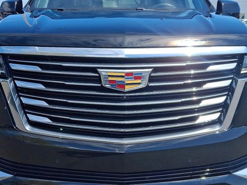 Certified 2024 Cadillac Escalade Premium Luxury Platinum AWD/4WD image 9