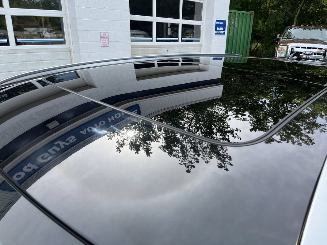 Used 2022 Volvo V60 T5 Cross Country AWD/4WD image 23
