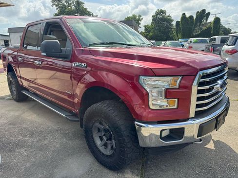 Used 2016 Ford F150 XLT w/ Equipment Group 302A Luxury AWD/4WD image 5