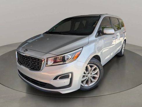Used 2019 Kia Sedona EX FWD image 1