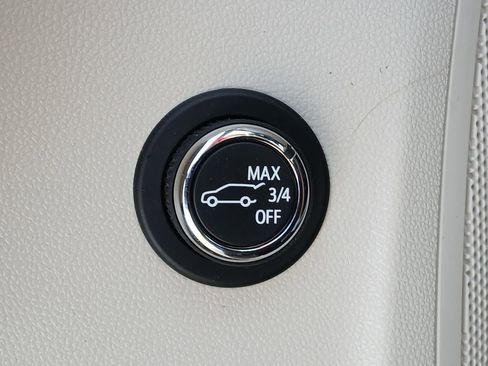 Certified 2023 Buick Envision Preferred AWD/4WD image 21