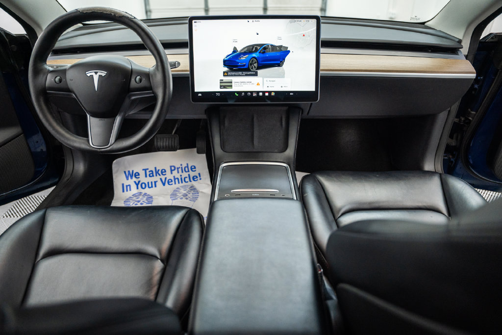 Used 2022 Tesla Model 3 Long Range AWD/4WD image 18