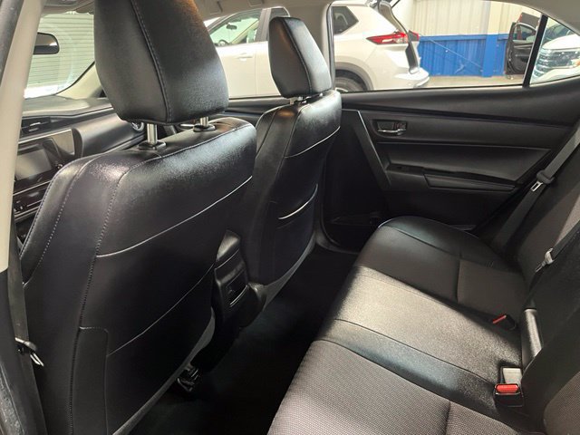 Used 2019 Toyota Corolla SE FWD image 18