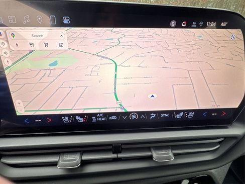 New 2025 Chevrolet Silverado EV LT image 25