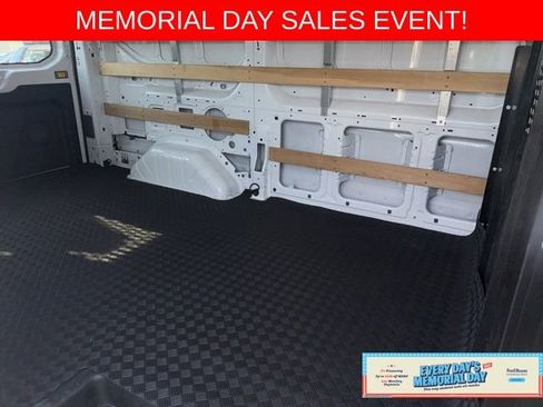 Used 2024 Ford Transit 250 Low Roof w/ Exterior Upgrade Package RWD image 17