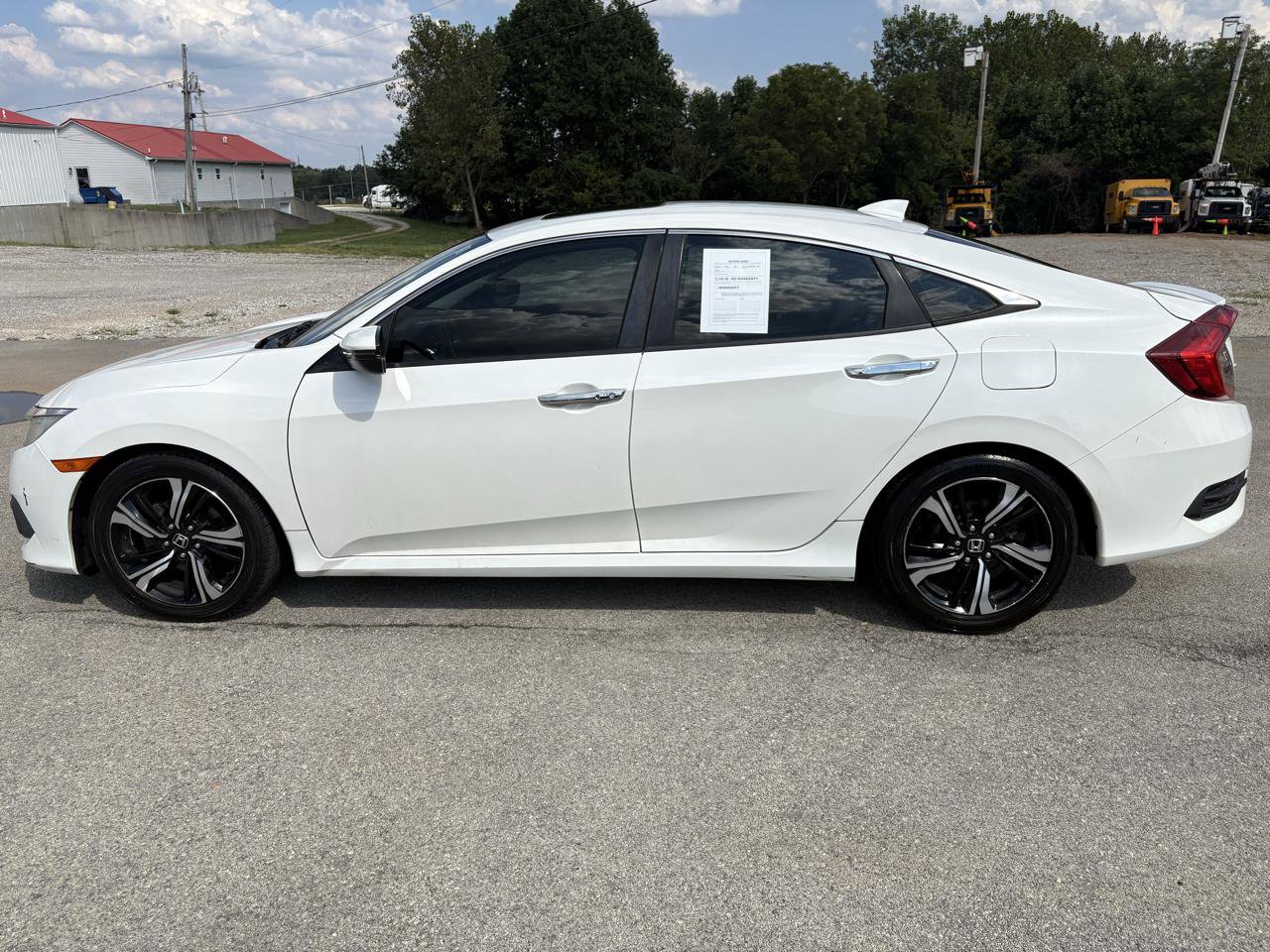 Used 2017 Honda Civic Touring image 6