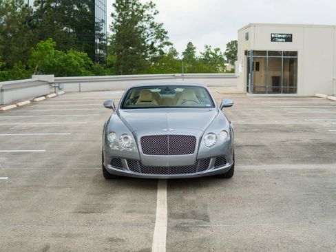 Used 2013 Bentley Continental GT image 3