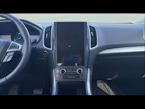 Used 2022 Ford Edge SEL w/ Sport Appearance Package image 15