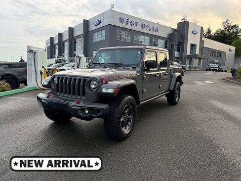 Used 2022 Jeep Gladiator Rubicon w/ Trailer Tow Package AWD/4WD image 1