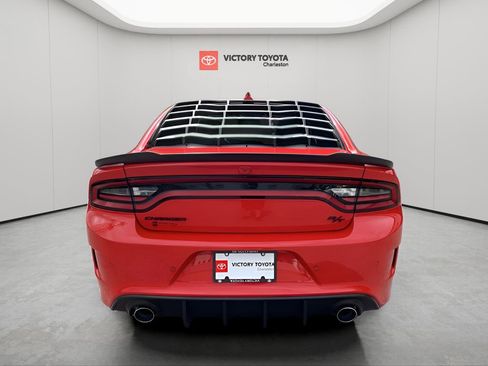 Used 2022 Dodge Charger R/T w/ Plus Group image 5