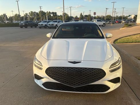 Used 2022 Genesis G70 2.0T w/ Prestige Package RWD image 6