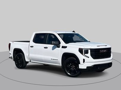 Used 2025 GMC Sierra 1500 Pro w/ Graphite Edition